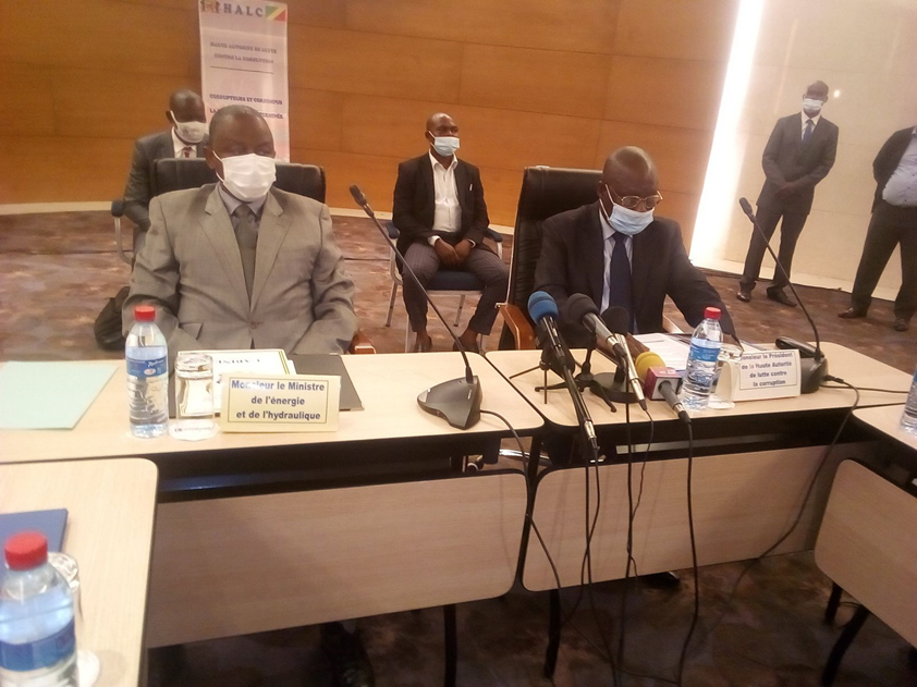  HALC : Les congolais sont appelés à contribuer à la lutte contre la corruption en appelant par le numéro vert 1023