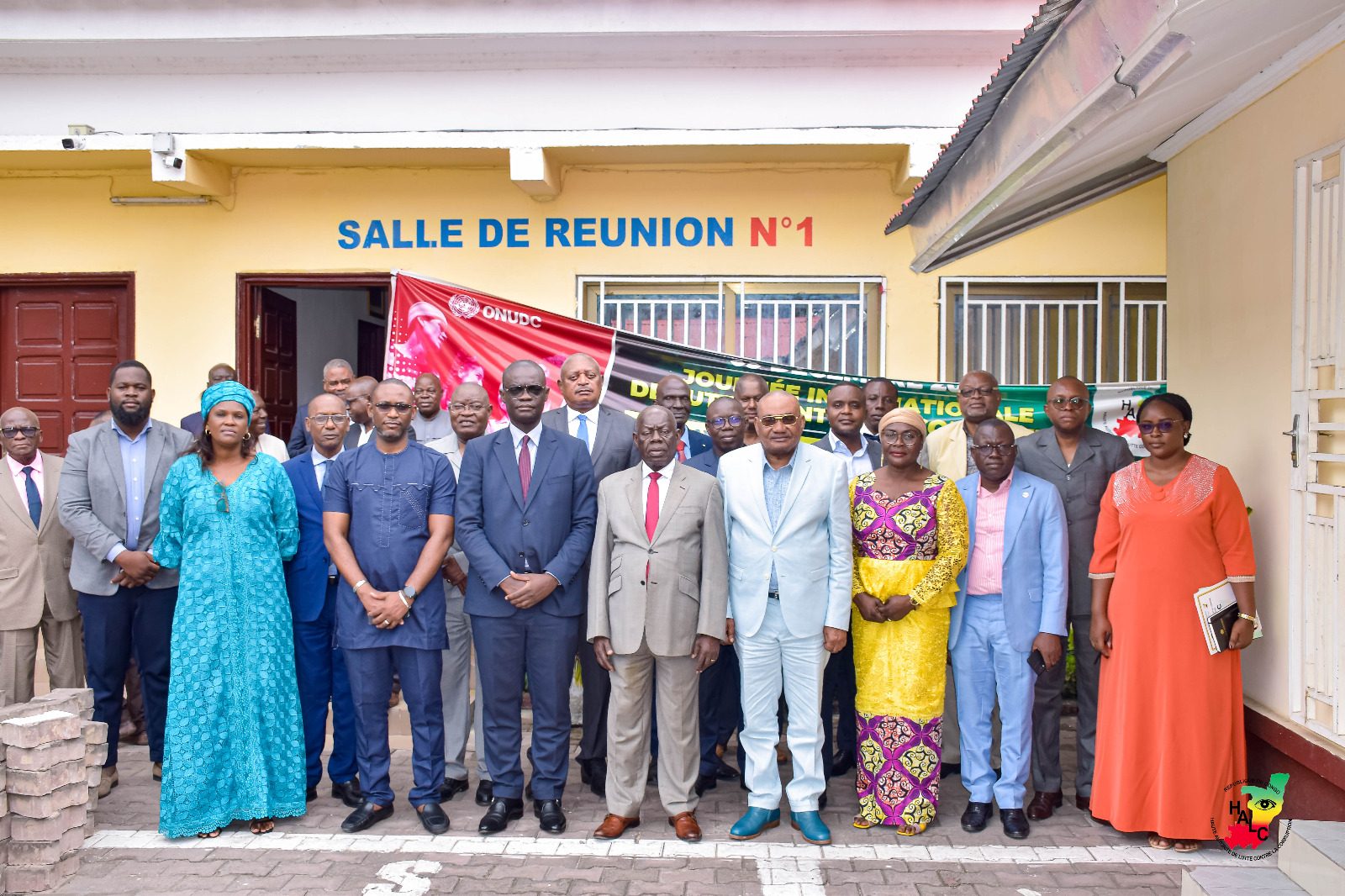 A toutes fins utiles, la loi n°3-2019 du 7 février 2019 portant création et organisation de la HALC dispose que cette institution est chargée de proposer au Gouvernement une stratégie nationale de prévention et de lutte contre la corruption, la concussion