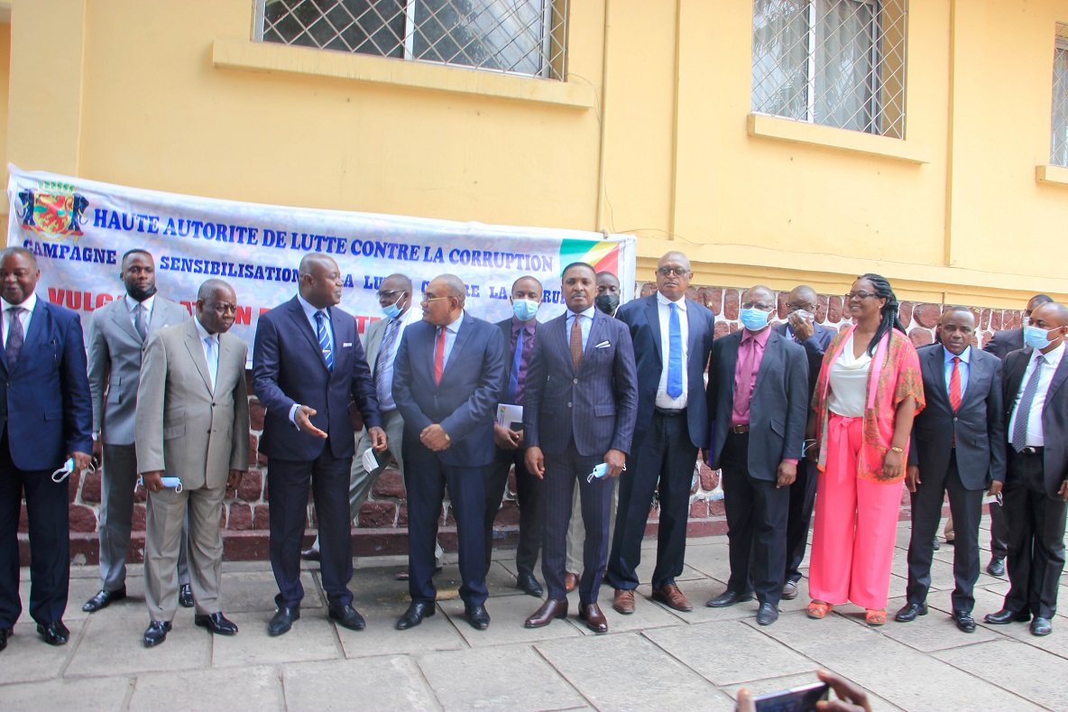 Photo de famille au Ministère